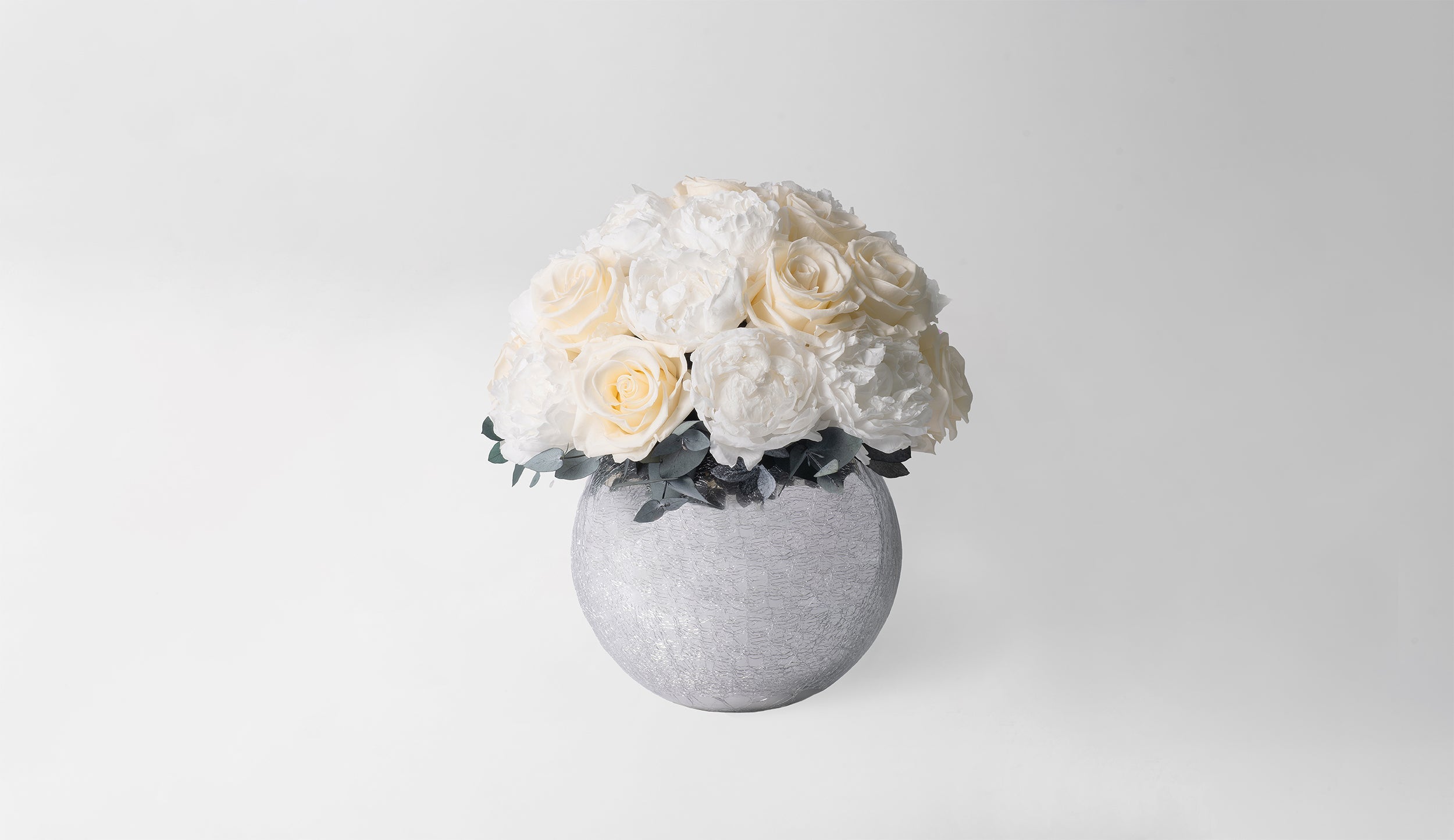 LUXURY ROUND BOUQUETS