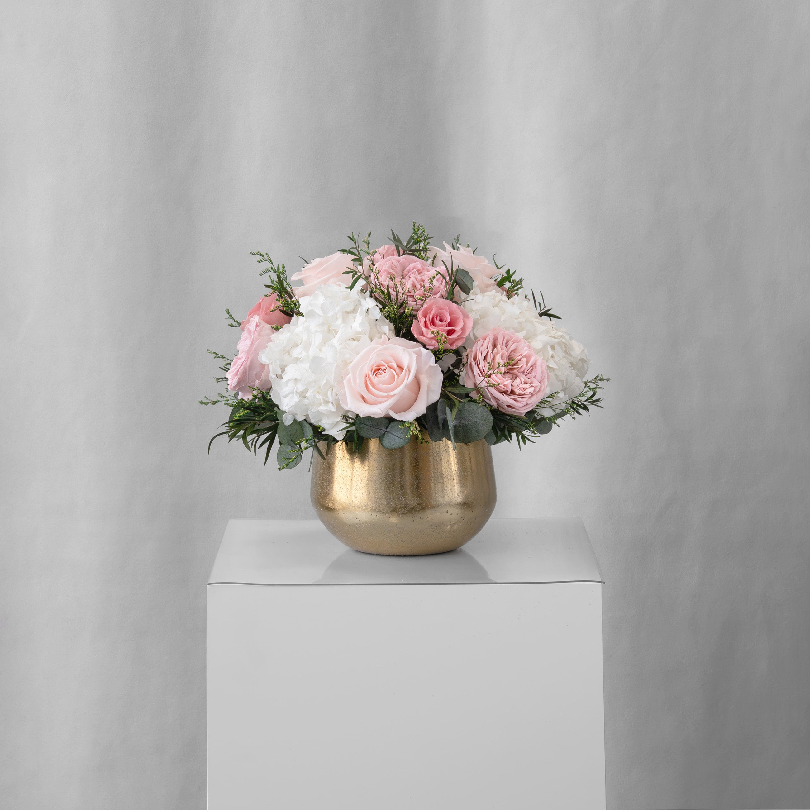 Preserved pink, blush and white flower arrangement for yachts
