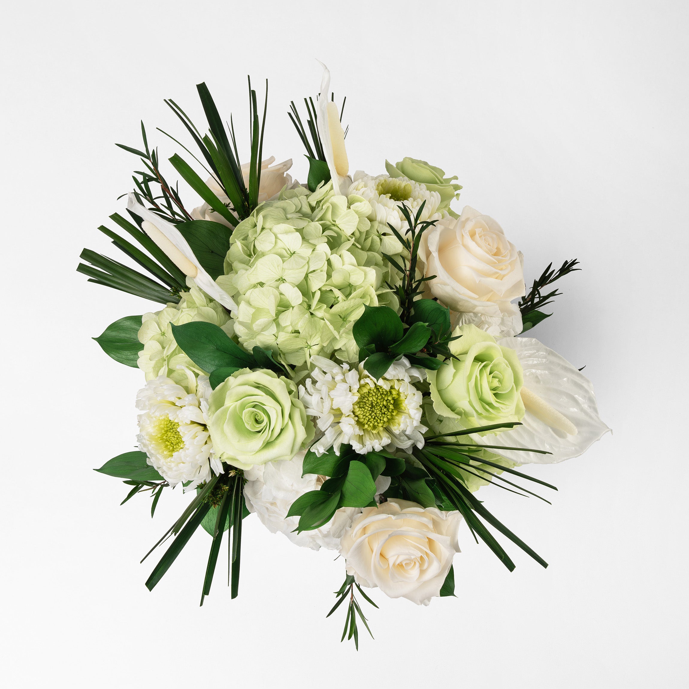 Preserved green and white tropical flower arrangement for yachts 