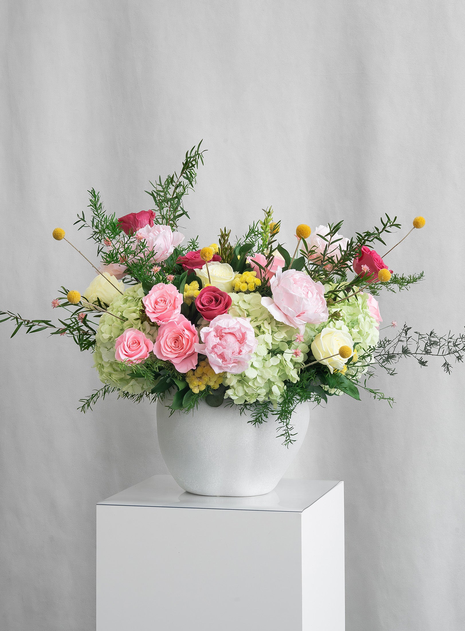 Preserved mixed flowers arrangement
