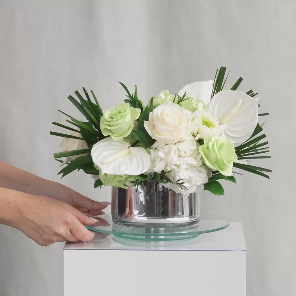Preserved green and white tropical flower arrangement for yachts 